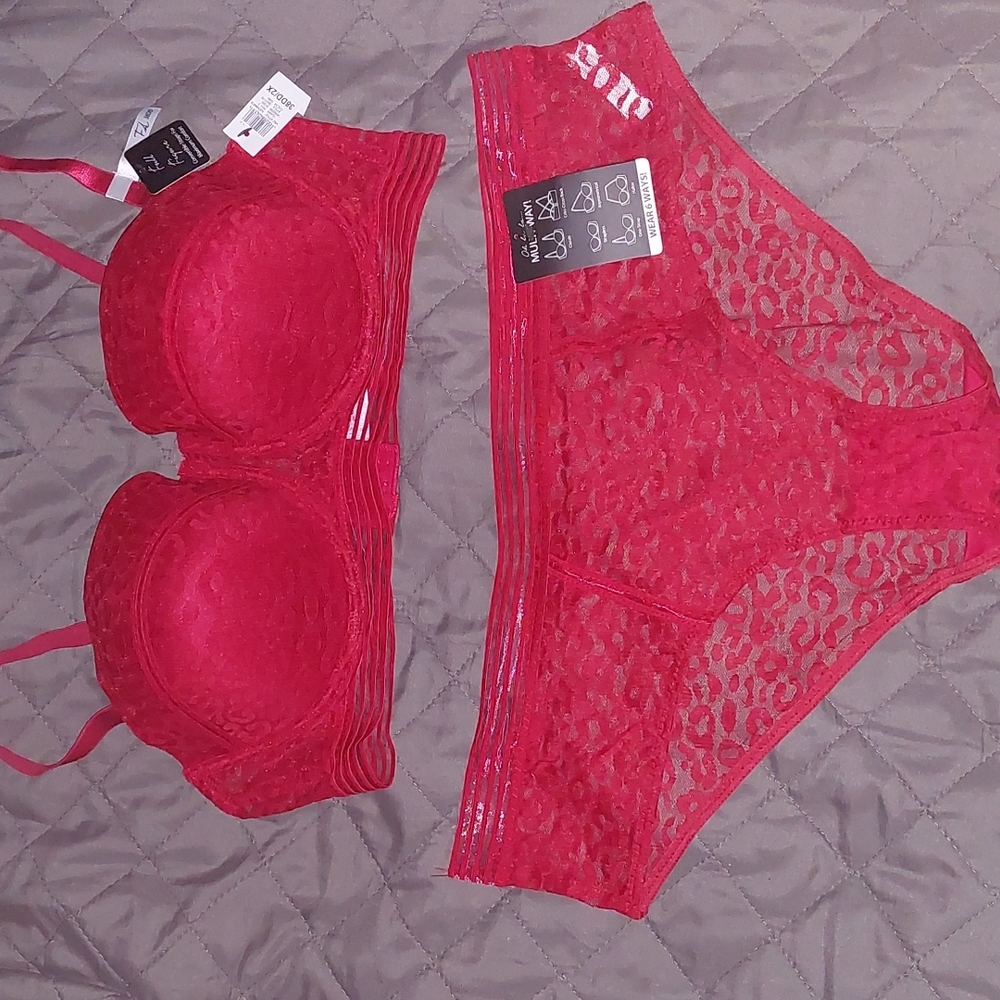 Red leopard lace lingerie set